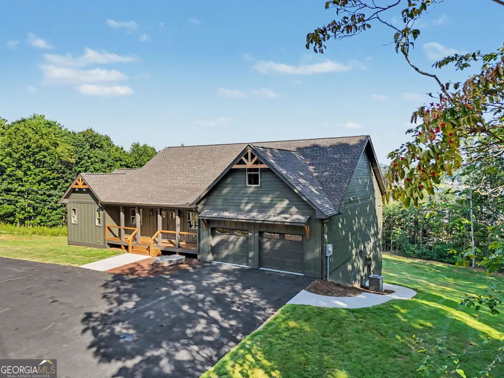 1306 Ramey Mtn RD Hiawassee, GA 30546