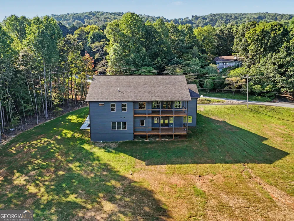 1306 Ramey Mtn RD Hiawassee, GA 30546