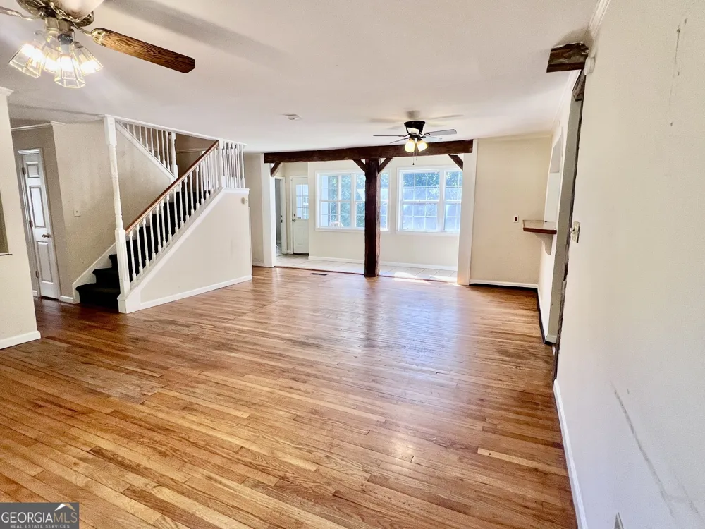 112 Cherry LN Athens, GA 30601