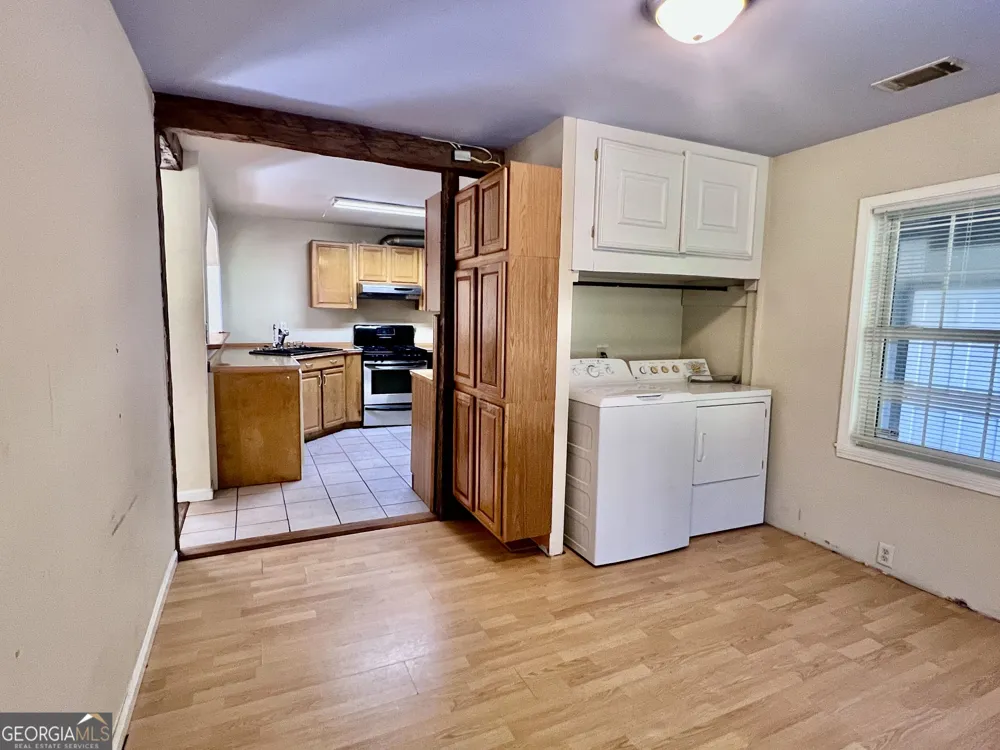 112 Cherry LN Athens, GA 30601