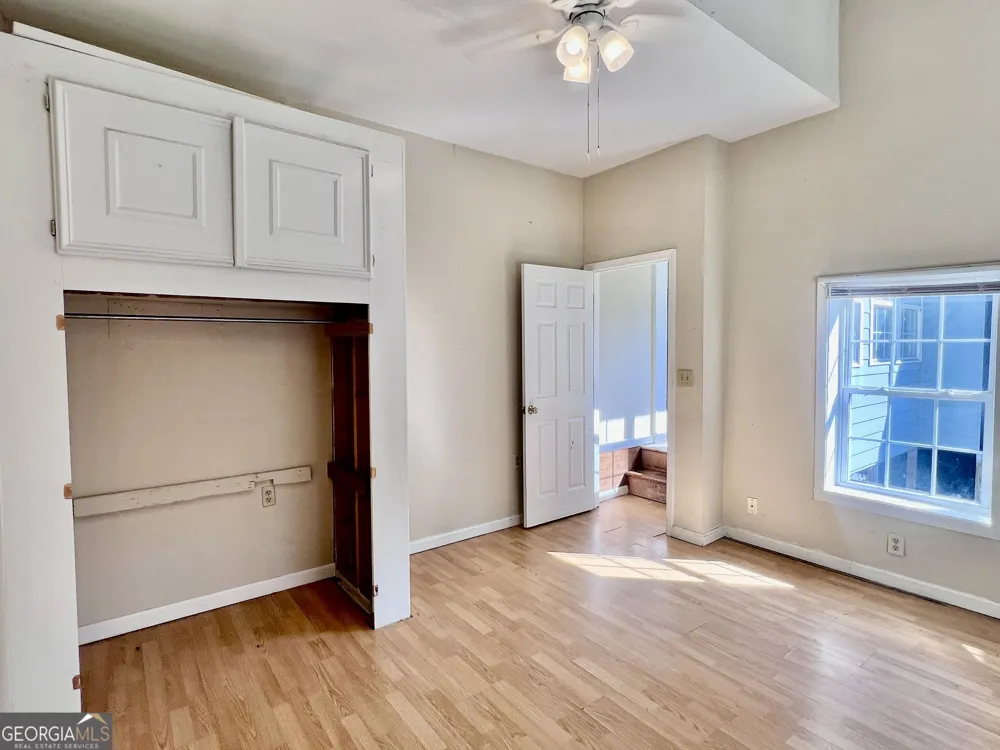 112 Cherry LN Athens, GA 30601