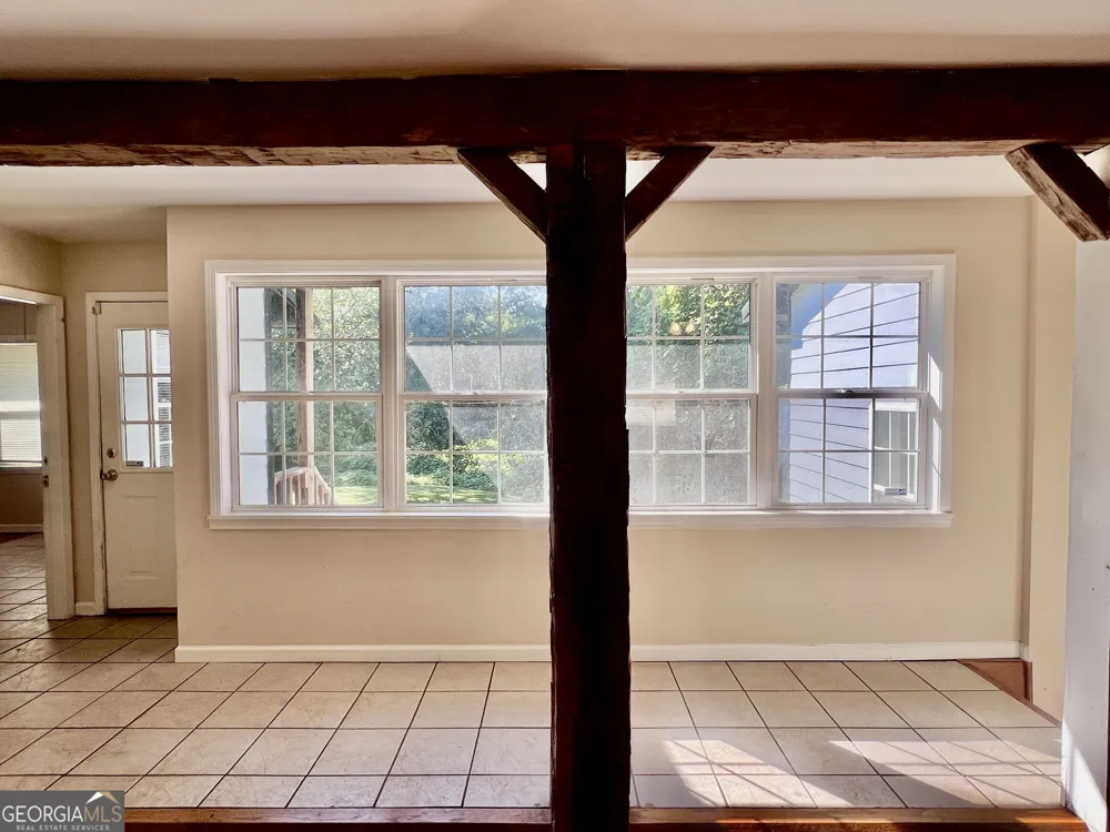112 Cherry LN Athens, GA 30601