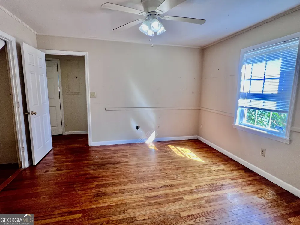 112 Cherry LN Athens, GA 30601