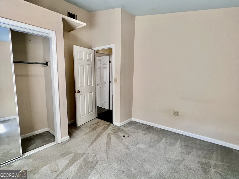 112 Cherry LN Athens, GA 30601