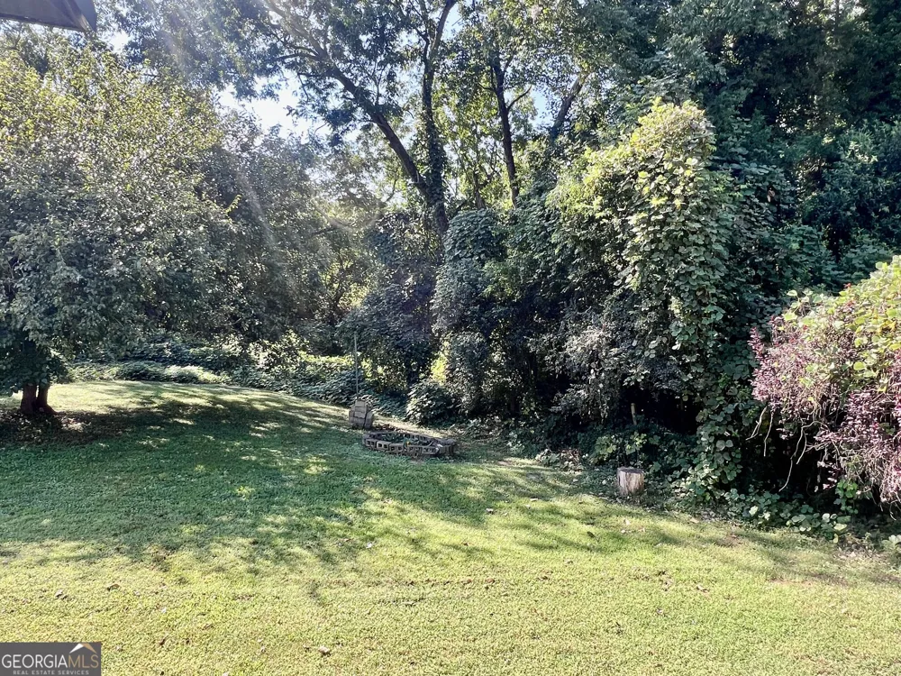 112 Cherry LN Athens, GA 30601