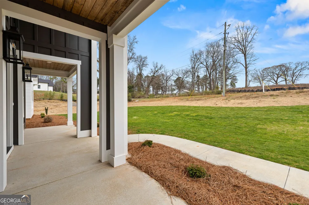 246 S Smith RD LaGrange, GA 30241