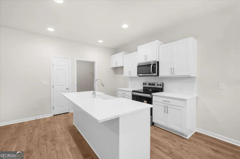 6220 Carlys WAY Gainesville, GA 30506