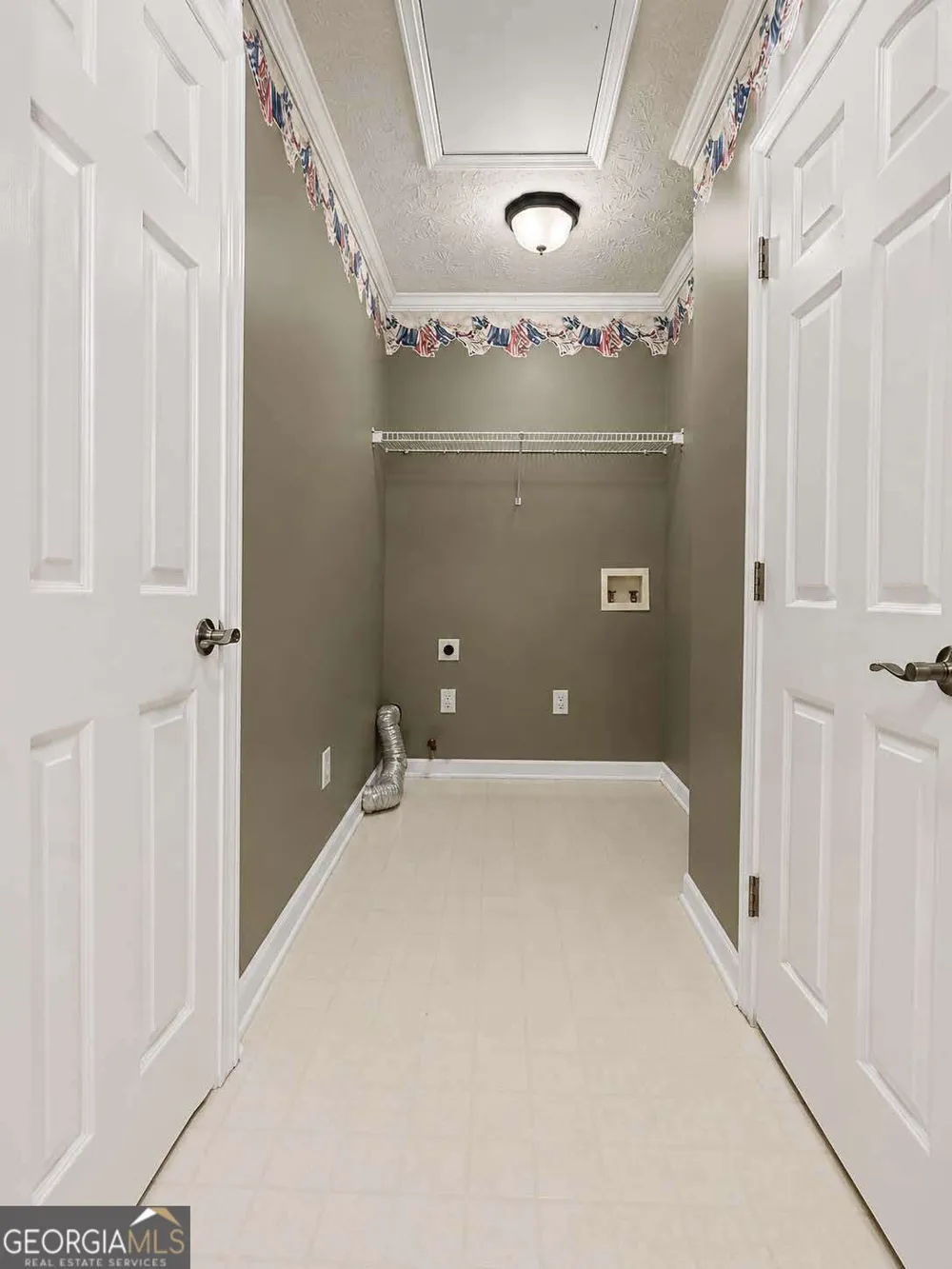 5216 Pine Branch CT Sugar Hill, GA 30518