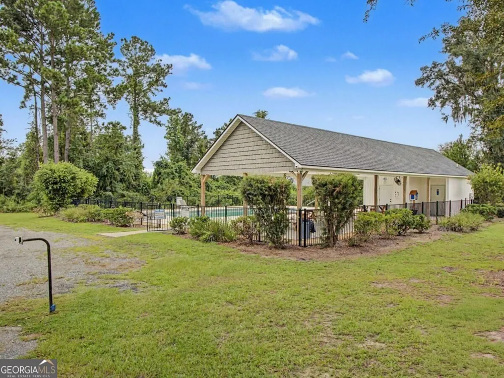 5 Ruger CIR Lakeland, GA 31635