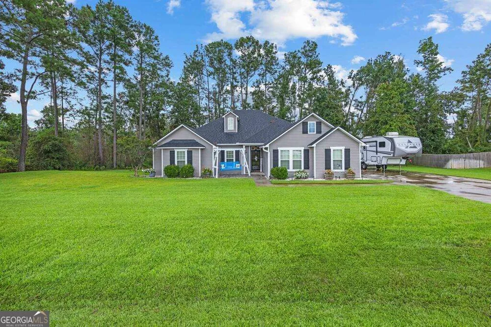 5 Ruger CIR Lakeland, GA 31635