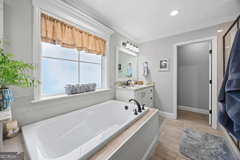 5 Ruger CIR Lakeland, GA 31635