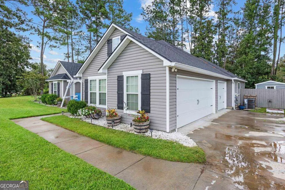 5 Ruger CIR Lakeland, GA 31635