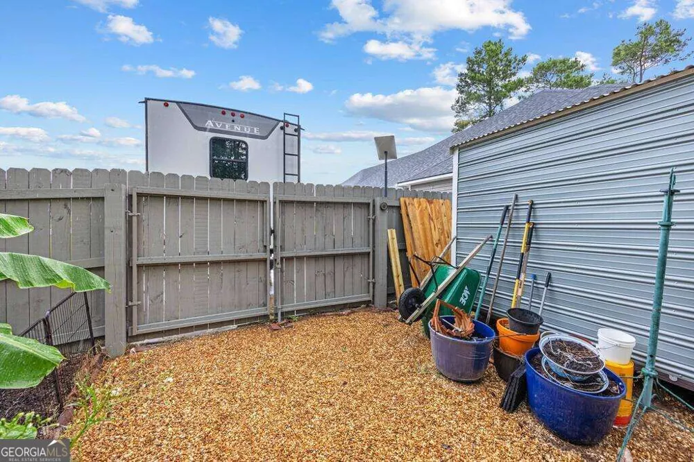 5 Ruger CIR Lakeland, GA 31635