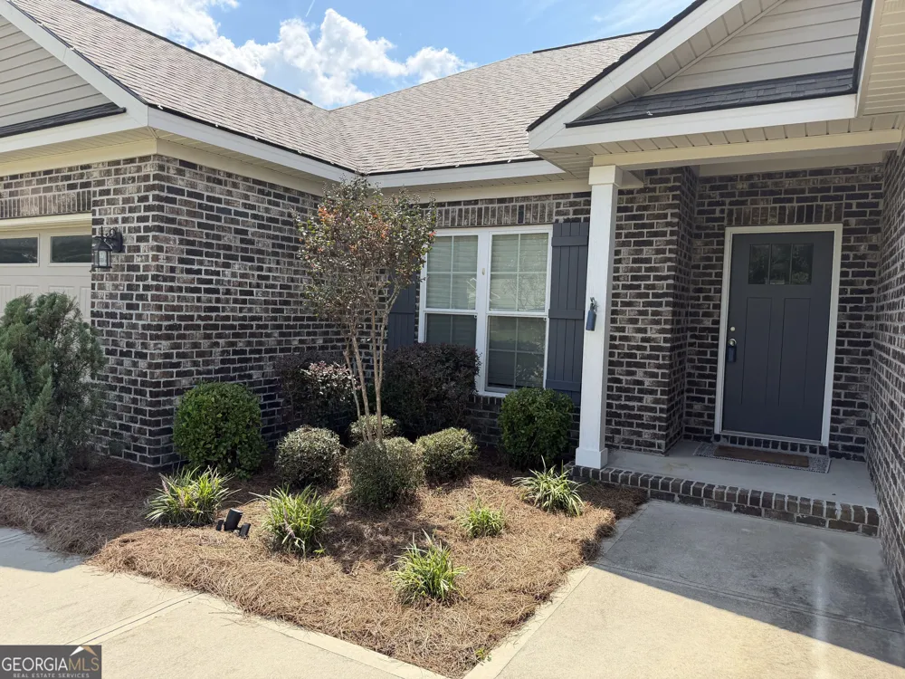 418 Autumn AVE Statesboro, GA 30458