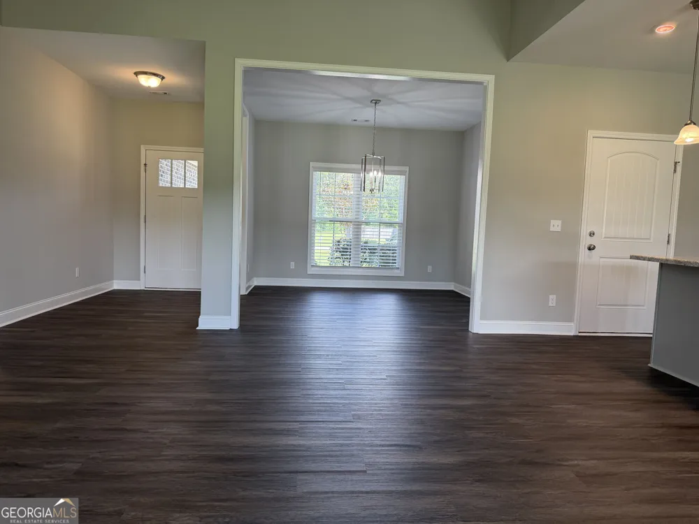 418 Autumn AVE Statesboro, GA 30458