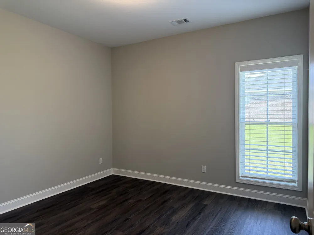 418 Autumn AVE Statesboro, GA 30458