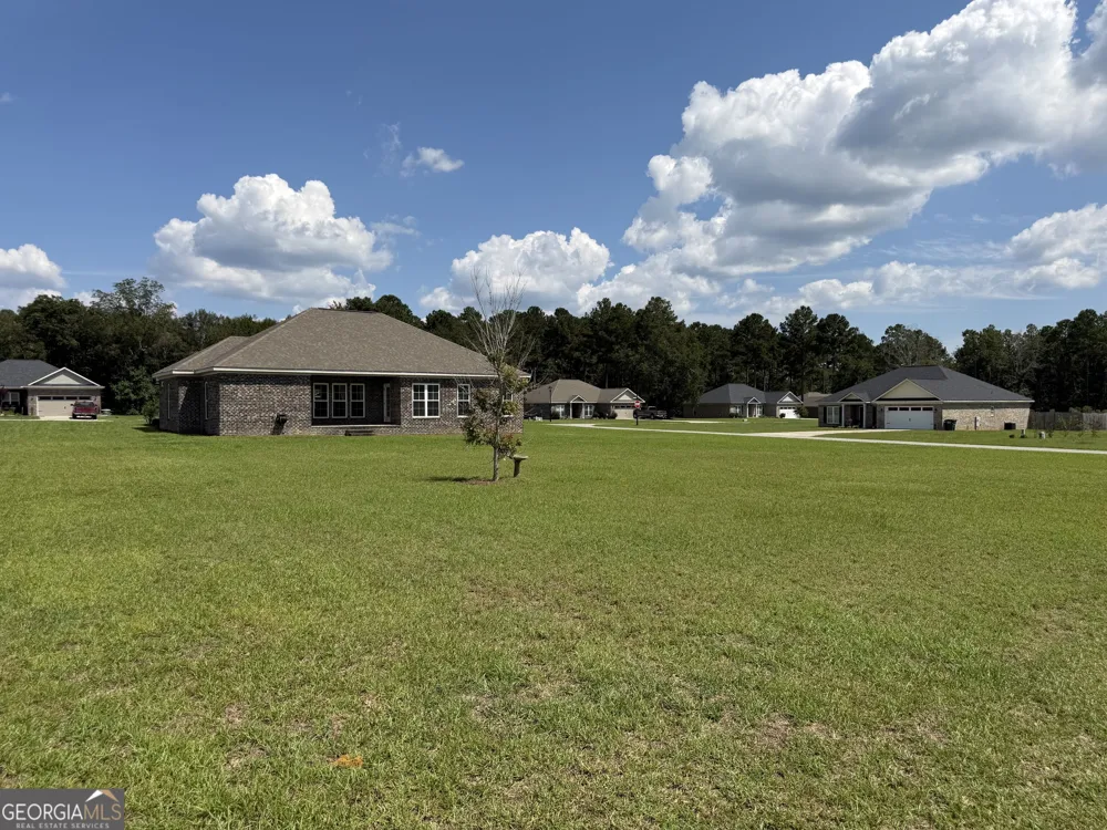 418 Autumn AVE Statesboro, GA 30458