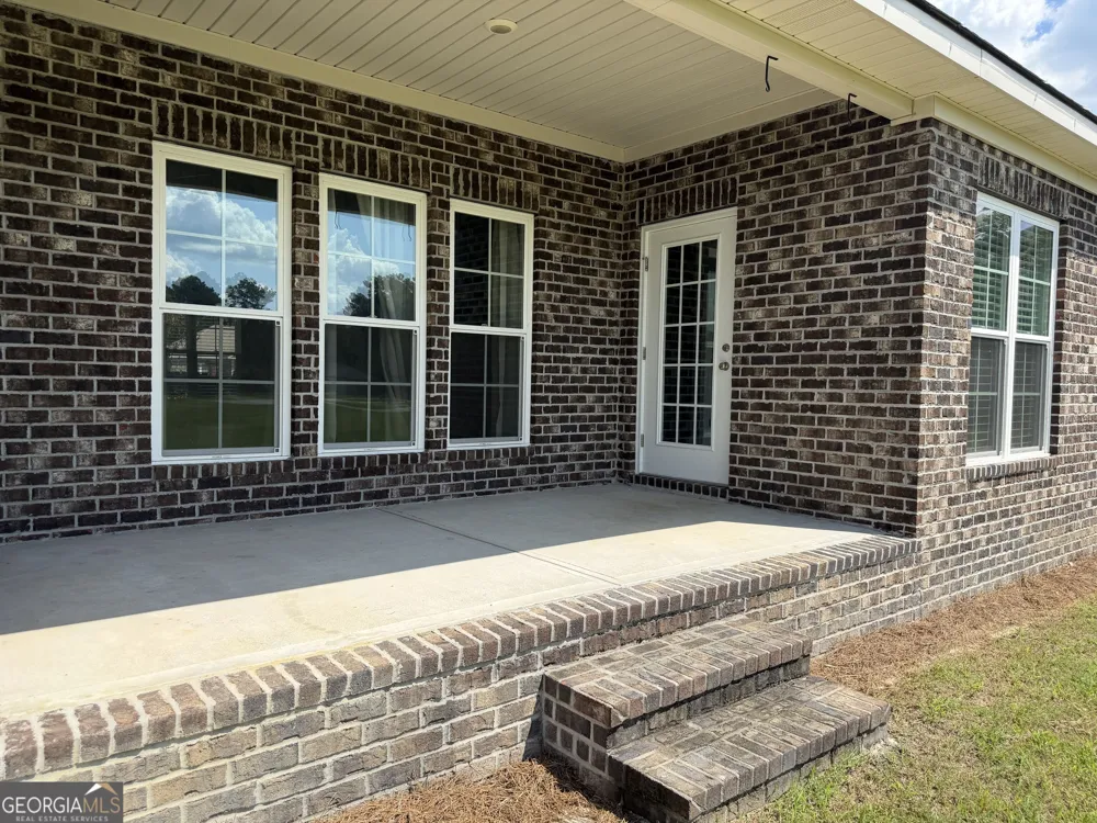 418 Autumn AVE Statesboro, GA 30458