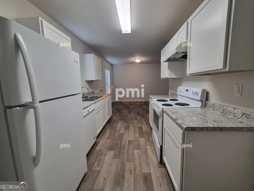 712 Maddux DR Macon, GA 31217