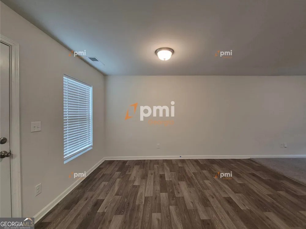 712 Maddux DR Macon, GA 31217