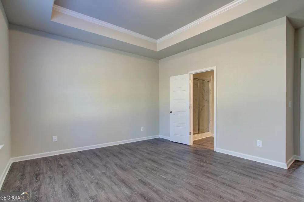 240 Cochin DR Statham, GA 30666