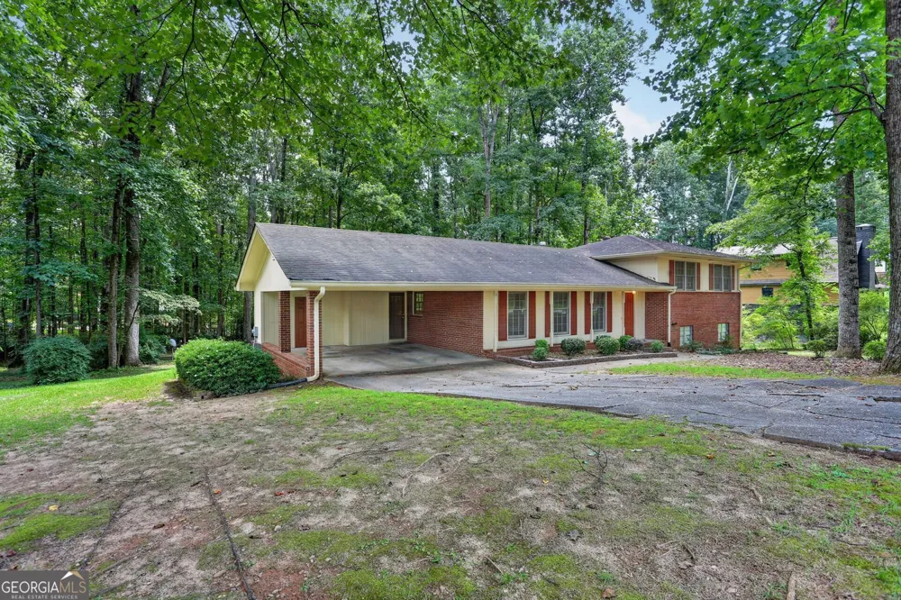 9278 Seminole RD Jonesboro, GA 30236