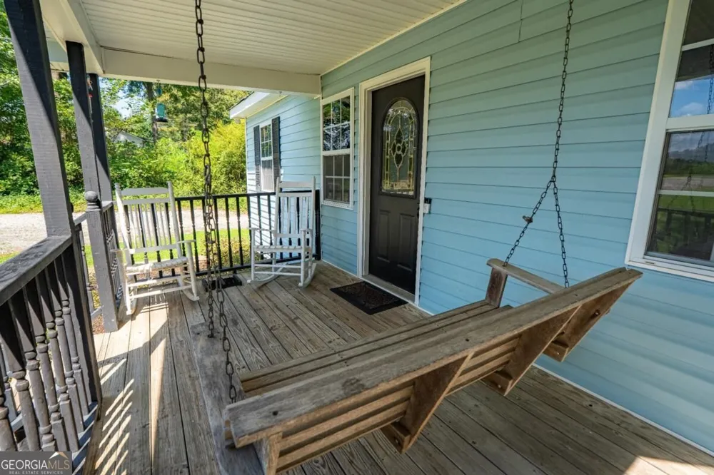 295 Perkins CIR Cumming, GA 30028
