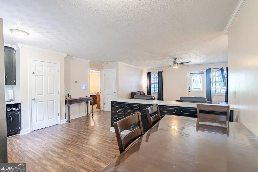 295 Perkins CIR Cumming, GA 30028
