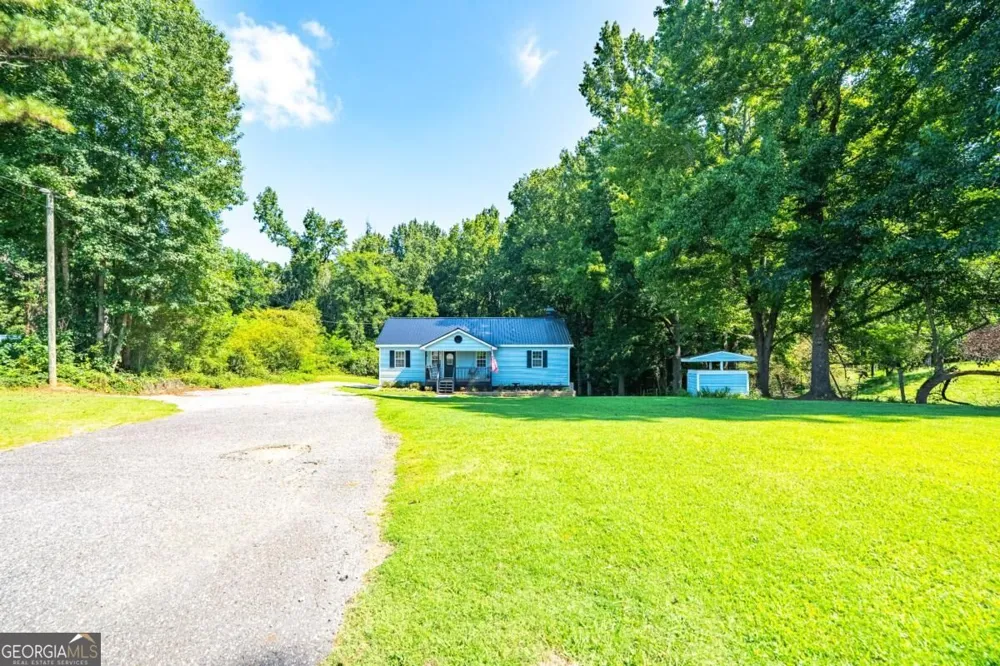295 Perkins CIR Cumming, GA 30028