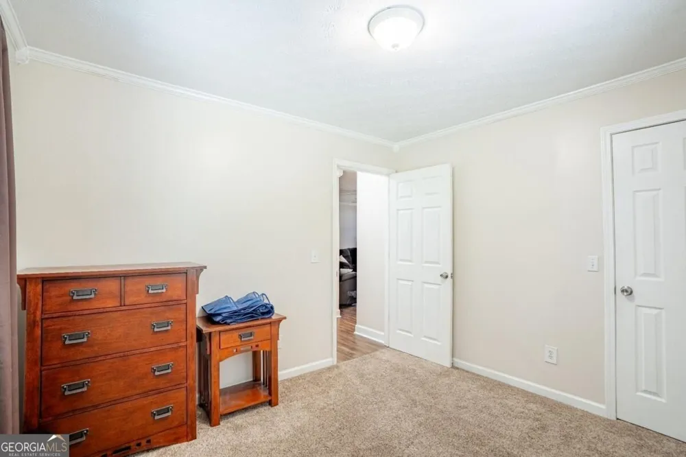 295 Perkins CIR Cumming, GA 30028