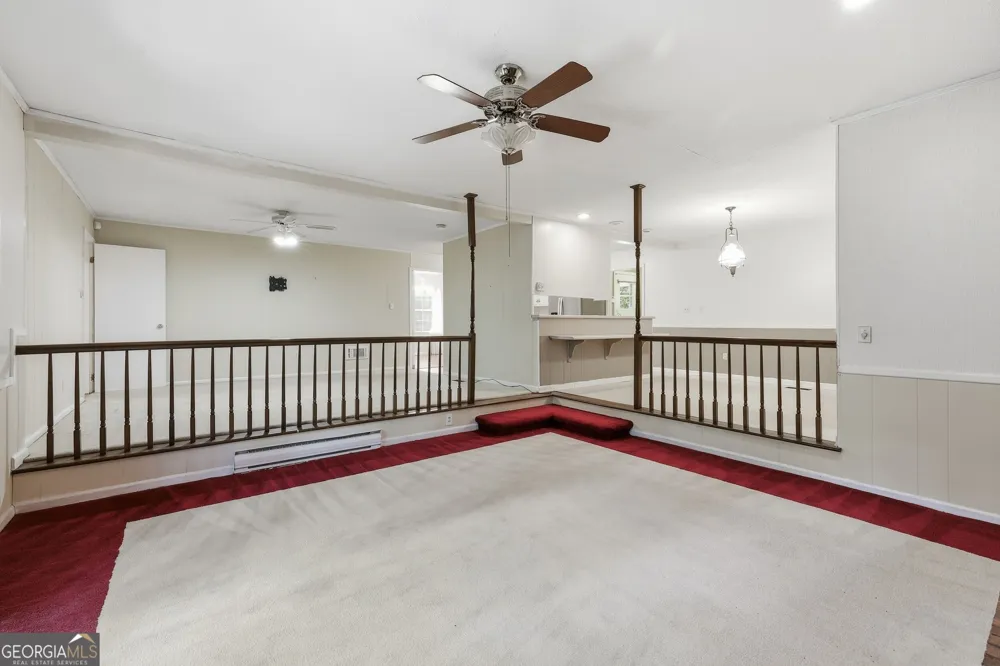 44 Elm DR Toccoa, GA 30577