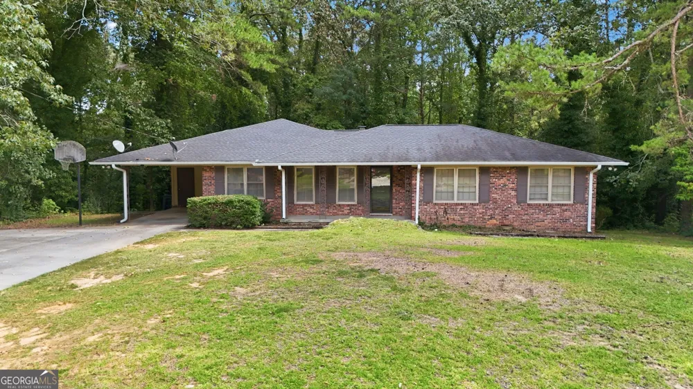 44 Elm DR Toccoa, GA 30577