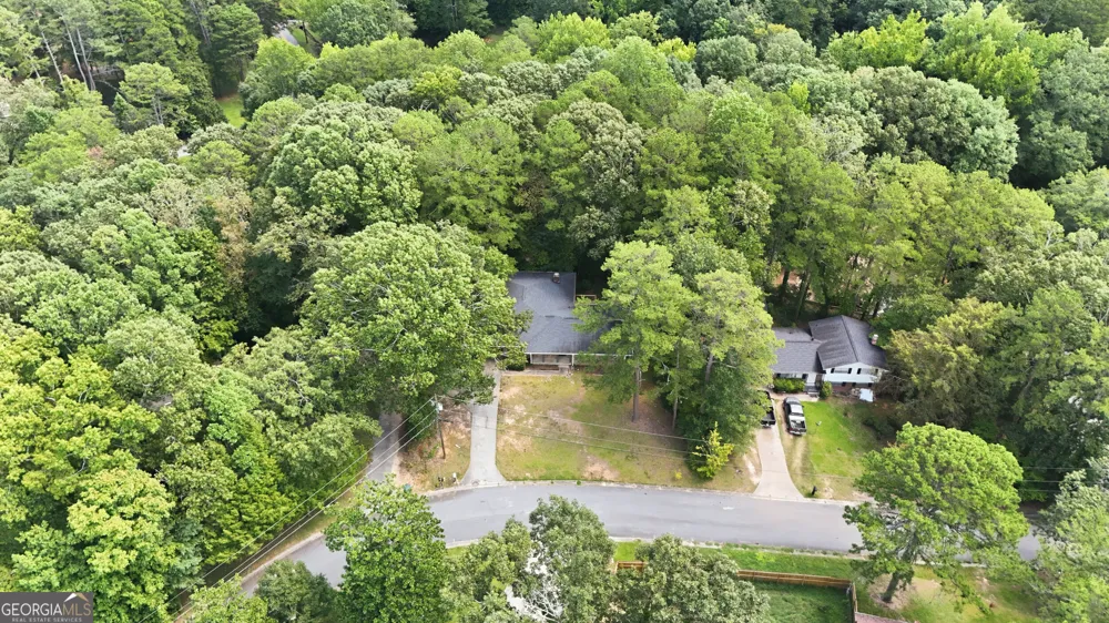 44 Elm DR Toccoa, GA 30577