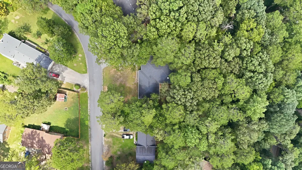 44 Elm DR Toccoa, GA 30577