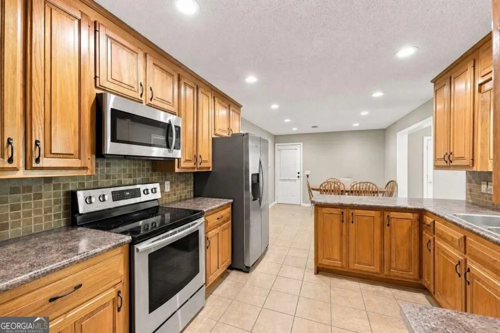 3628 Maple Forge LN Gainesville, GA 30504