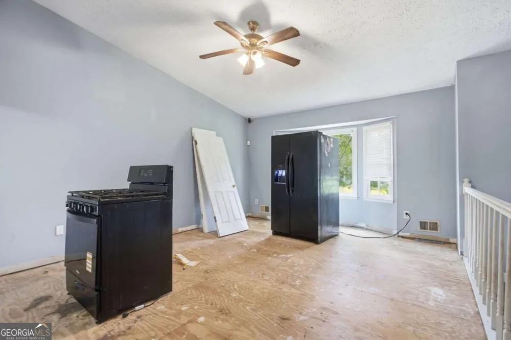 255 Belmont Farms DR Ellenwood, GA 30294