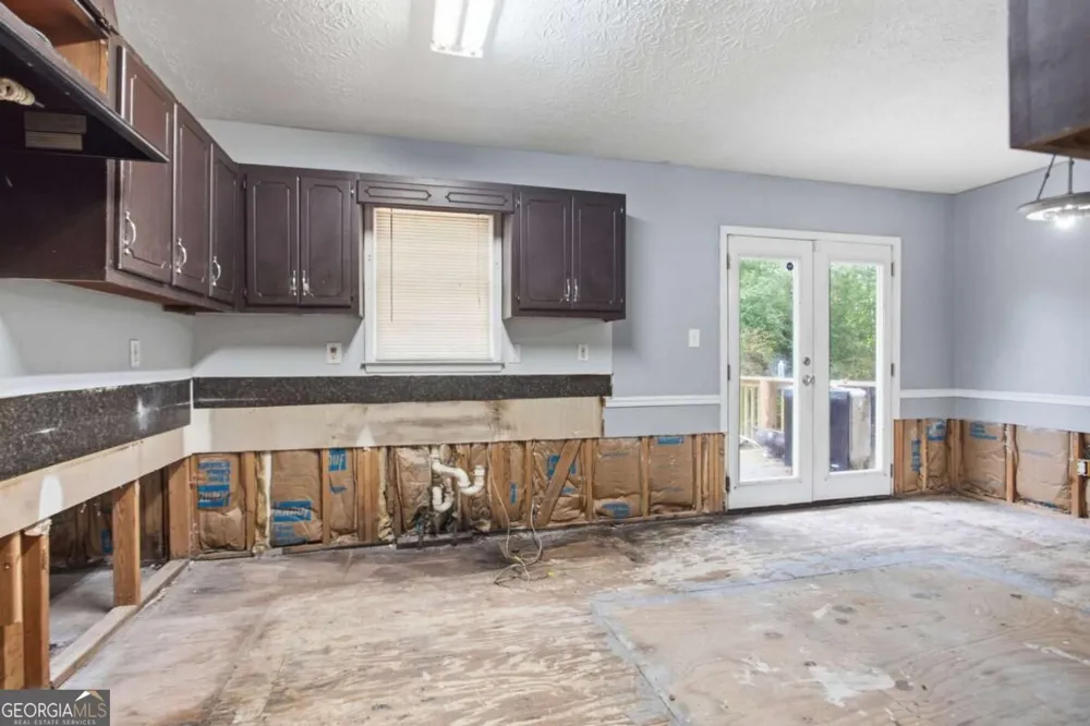 255 Belmont Farms DR Ellenwood, GA 30294