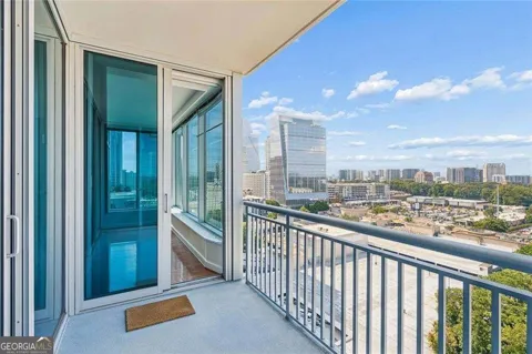 3338 Peachtree RD NE