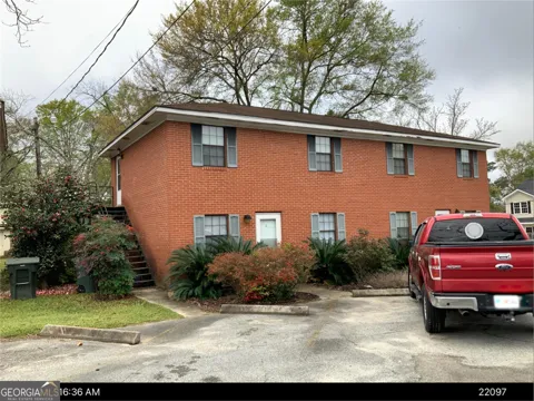 80 East Jones AVE