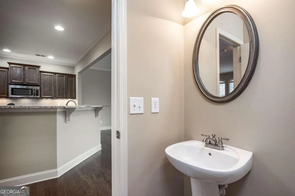 528 Twinrose WAY Alpharetta, GA 30004