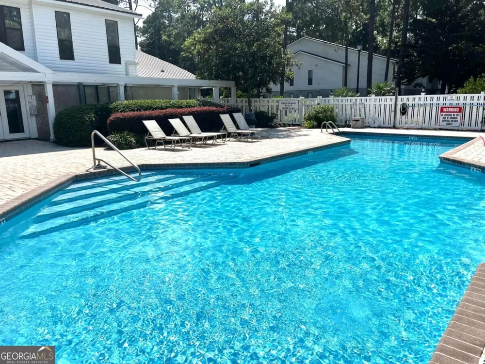 2513 Demere RD St. Simons, GA 31522