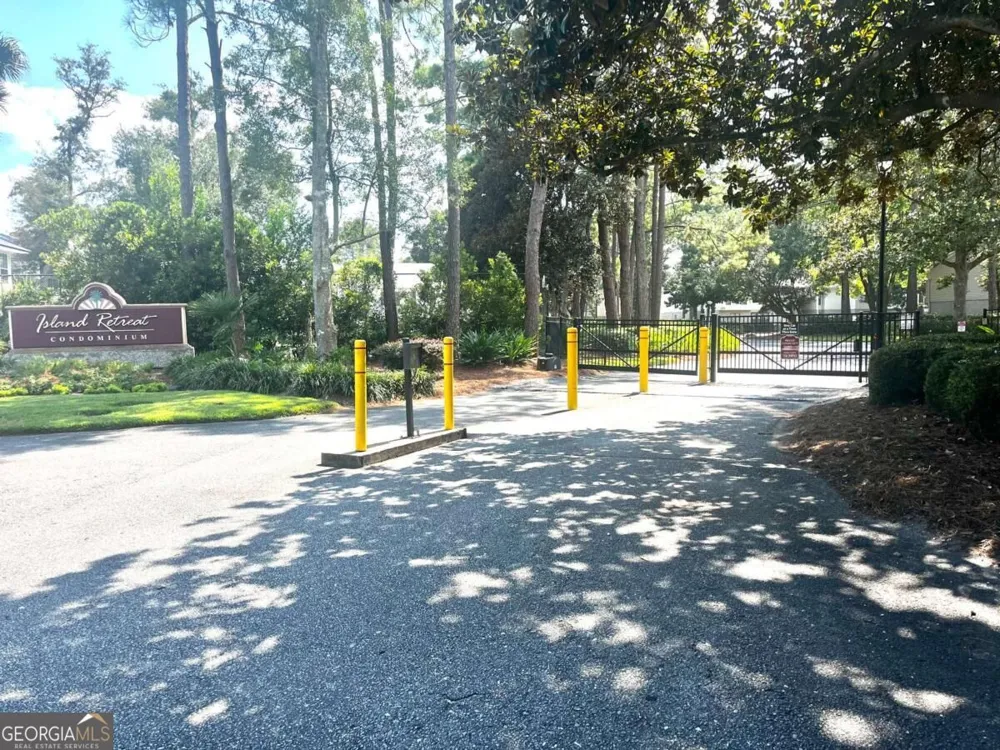 2513 Demere RD St. Simons, GA 31522