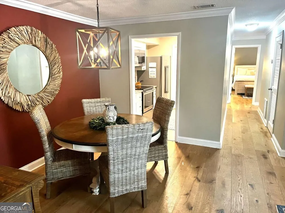 2513 Demere RD St. Simons, GA 31522