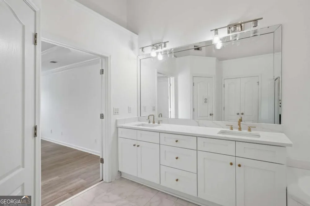 3819 Clearbrooke WAY Duluth, GA 30097