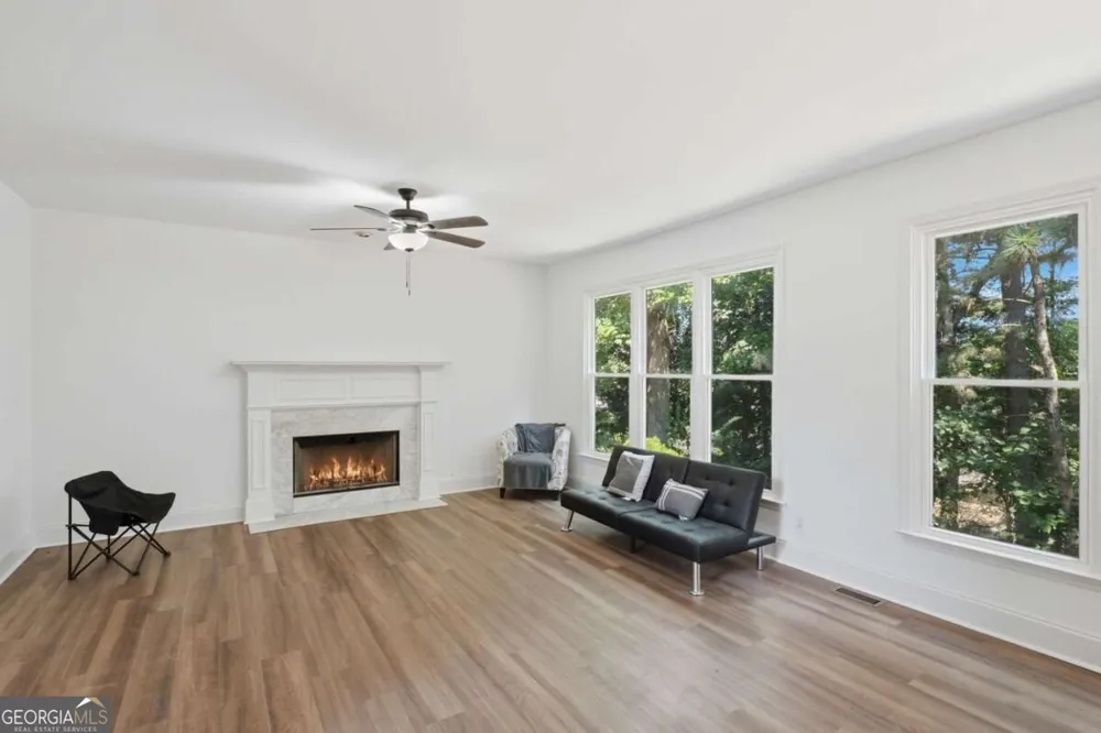 3819 Clearbrooke WAY Duluth, GA 30097