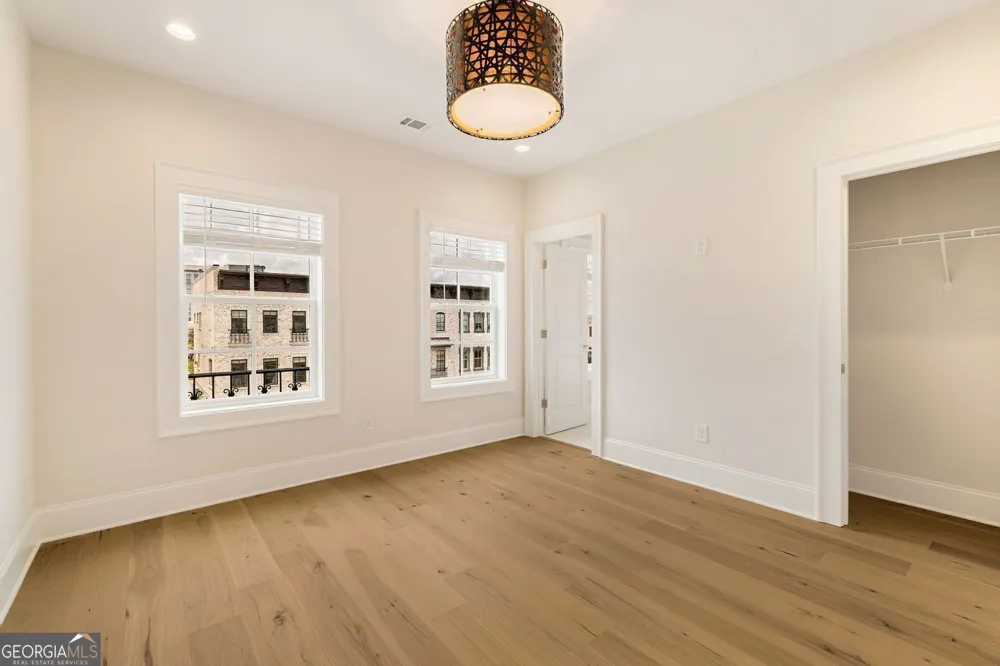 352 Eastern Wharf AVE Savannah, GA 31401