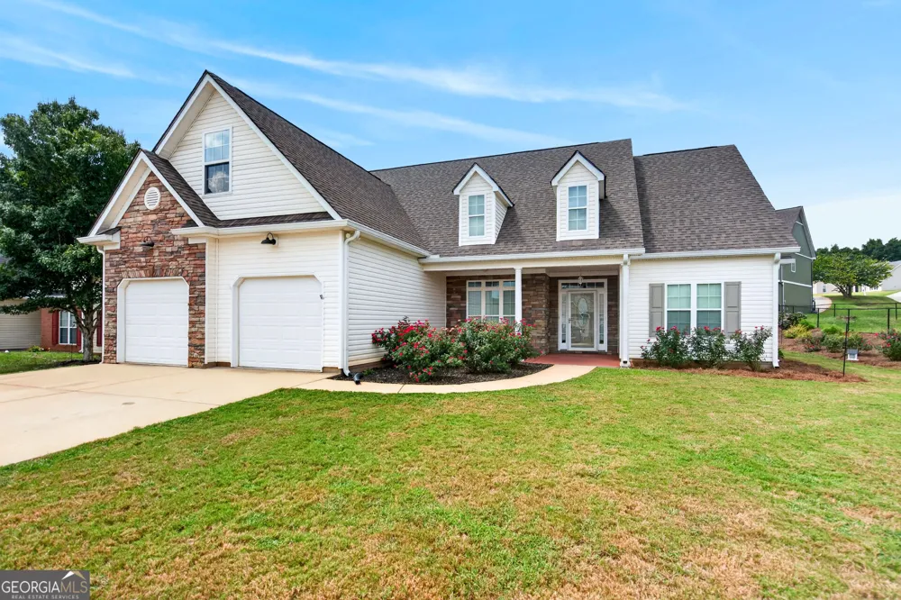 105 Churchill DR LaGrange, GA 30241