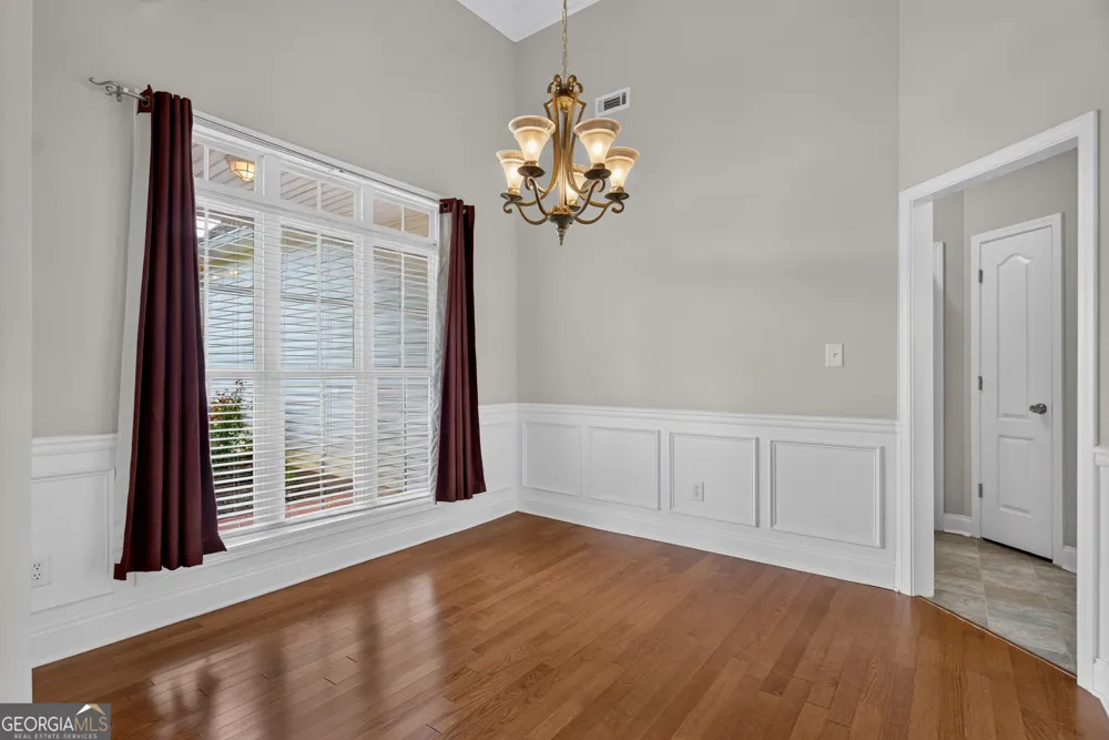 105 Churchill DR LaGrange, GA 30241