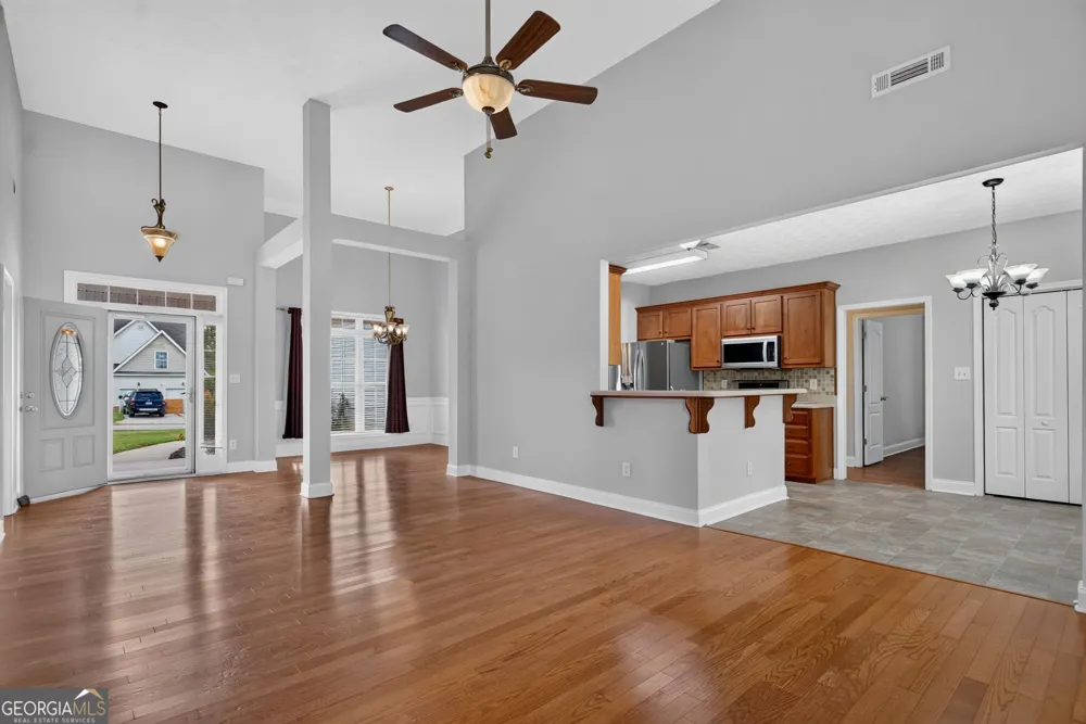 105 Churchill DR LaGrange, GA 30241