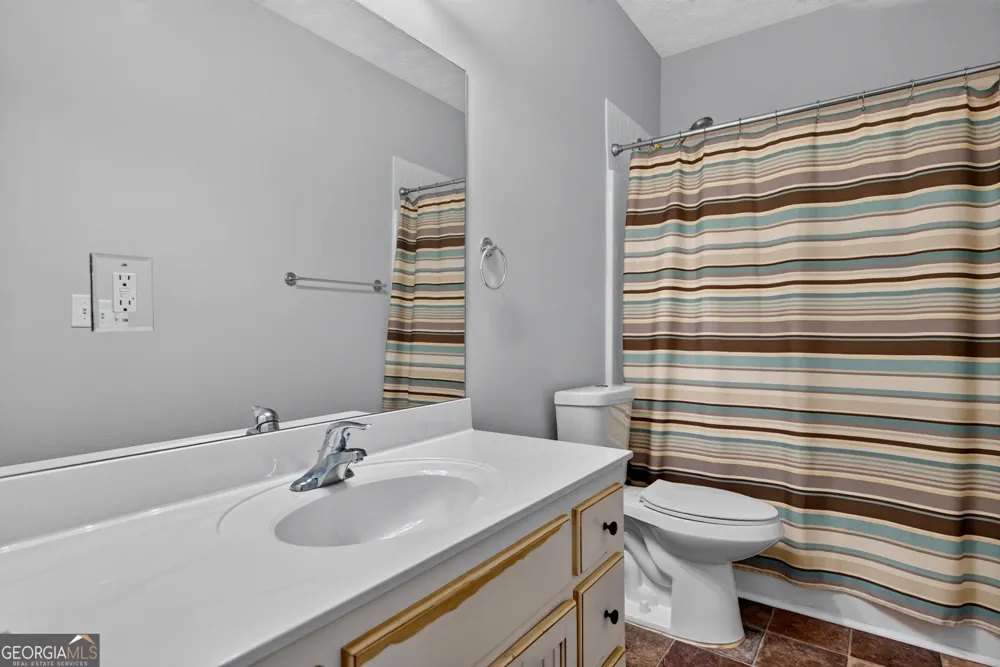 105 Churchill DR LaGrange, GA 30241